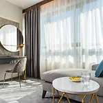 Rosslyn Park Hotel