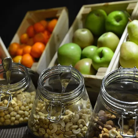 索非亚罗斯林中央公园酒店 酒店 4*