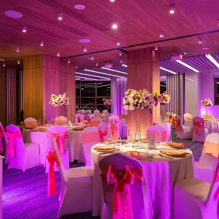 روسلين سنترال بارك 4*