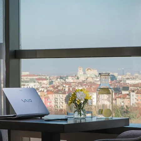 Rosslyn Park Hotel 4*