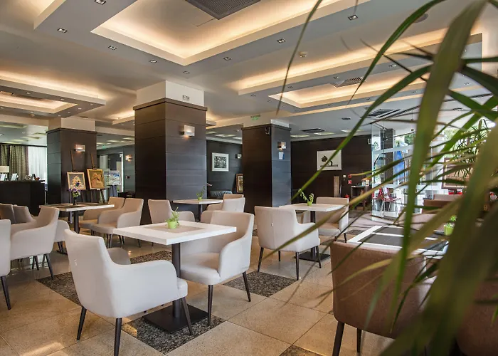 Rosslyn Park Хотел София