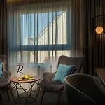 Rosslyn Park ホテル 4*