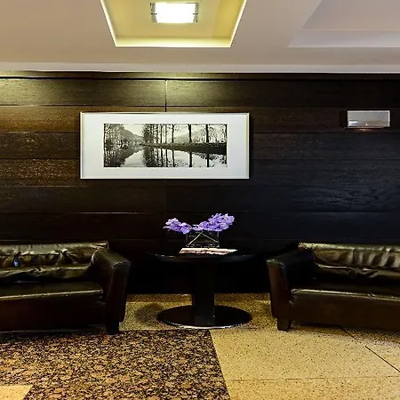 Hotel Rosslyn Park